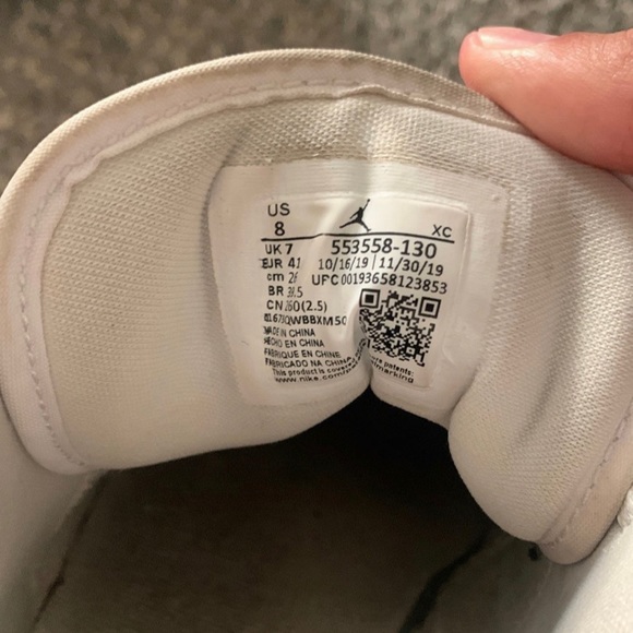 Jordan 1 lows - Picture 3 of 4